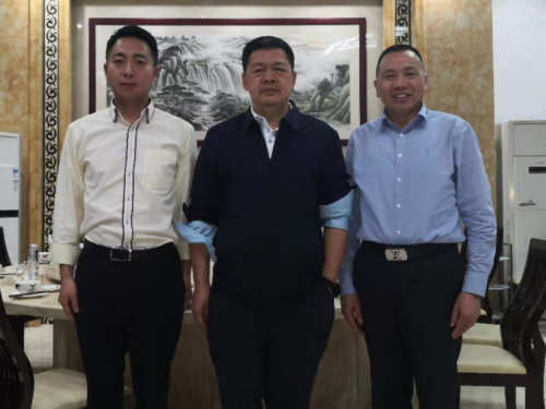 中紀(jì)委國(guó)際合作局郭松江局長(zhǎng)、人民日?qǐng)?bào)社馬海濤副總編親臨新望視察指導(dǎo)